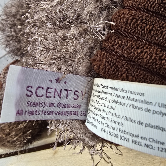 Scentsy Buddy Suzie the Sloth And Baby Stuffed Animal Plush 18" - Picture 9 of 9